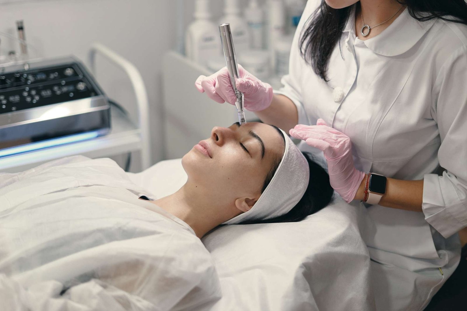 Best Microneedling Treatment in Indore